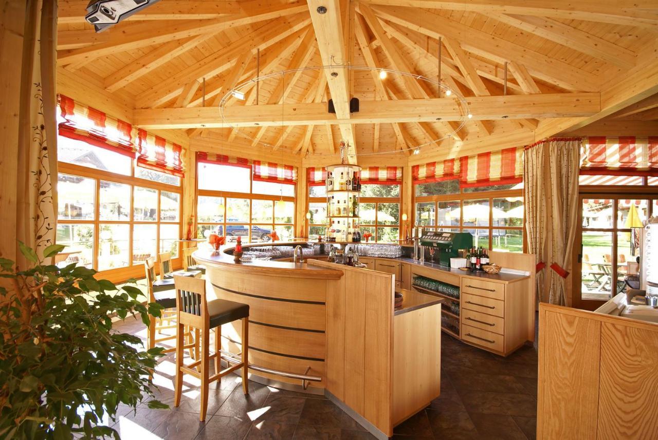 אוץ Aktivhotel Waldhof מראה חיצוני תמונה