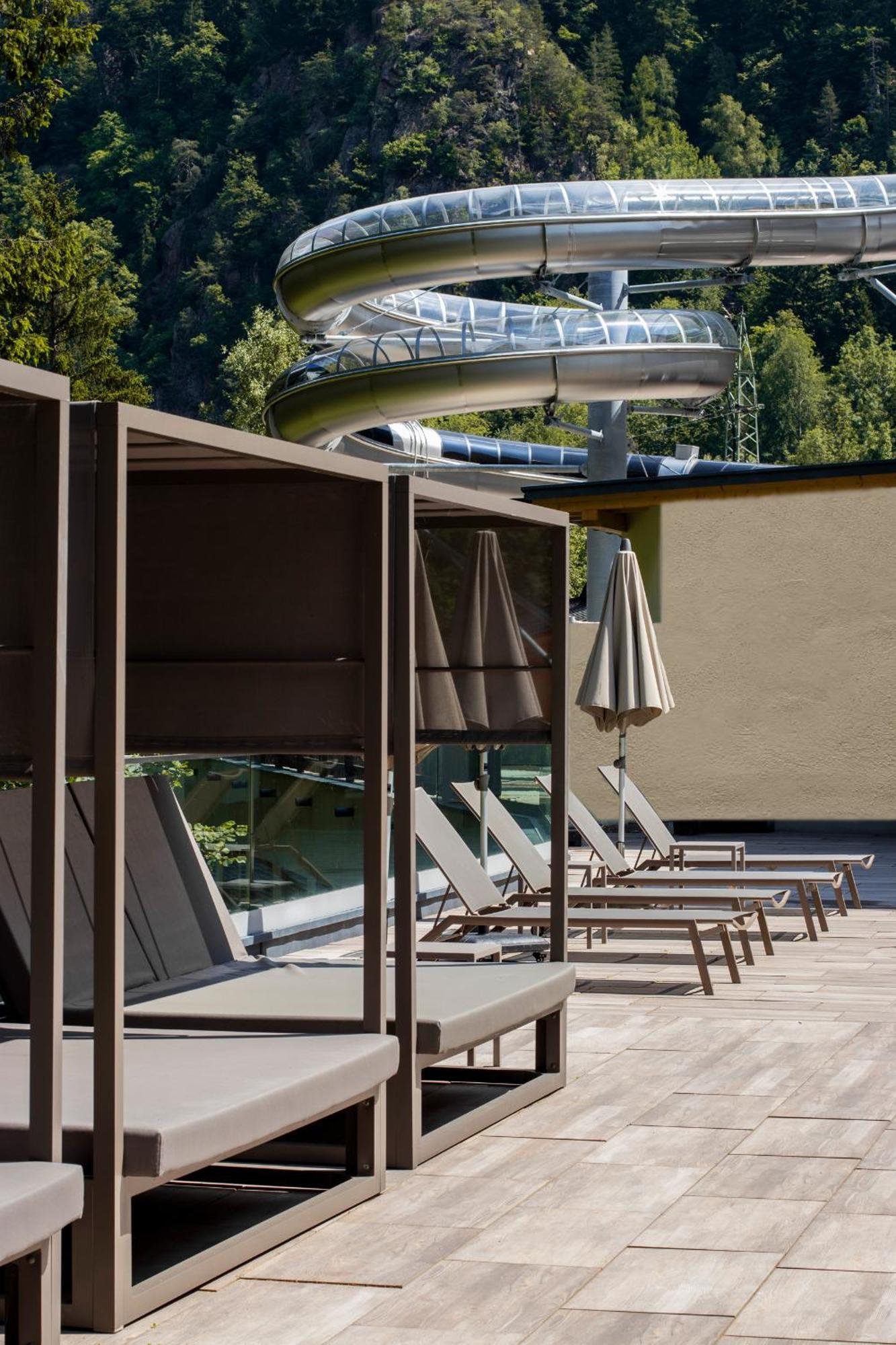 אוץ Aktivhotel Waldhof מראה חיצוני תמונה