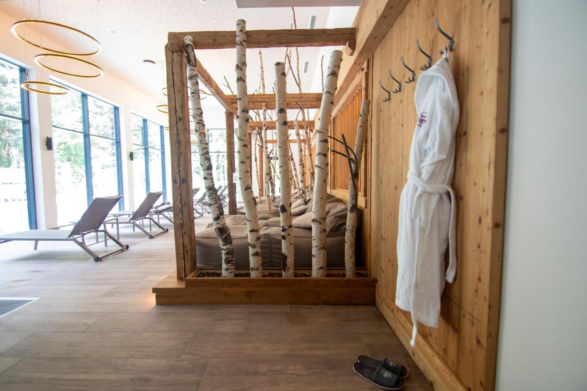 אוץ Aktivhotel Waldhof מראה חיצוני תמונה